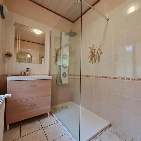 Gite Calme Avec Jardin Privatif, Wifi, Parking, A 7 Km De Toul Et 30 Km De Nancy - Fr-1-584-97 Casa de Férias