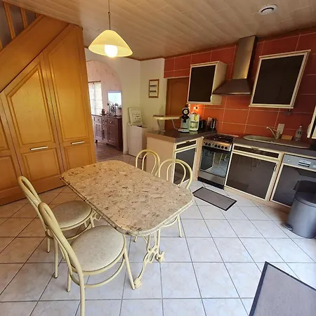 Gite Calme Avec Jardin Privatif, Wifi, Parking, A 7 Km De Toul Et 30 Km De Nancy - Fr-1-584-97 Casa de Férias